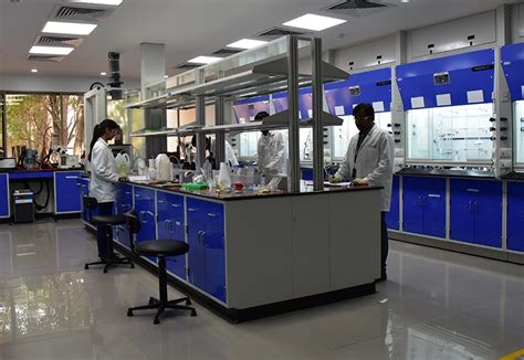 The Complete Technical Guide to Chemical Synthesis of Peptides for High Purity Manufacturing and Sourcing